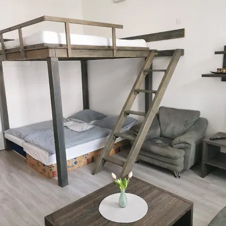 Centrum Kukucinova6 *