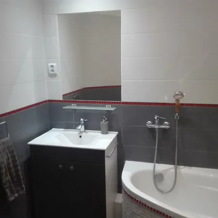 Centrum Kukucinova6 *